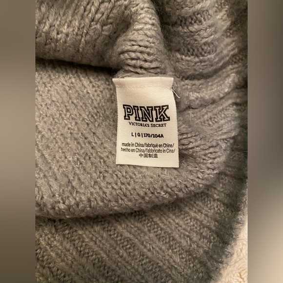 VS PINK LIMITED EDITION MOCK NECK 1/4 ZIP MOHAIR SWEATER GRAY WHITE LOGO HTF LG - Picture 6 of 9